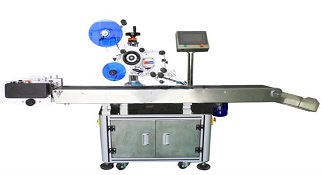 全自動平面貼標機的設備特點